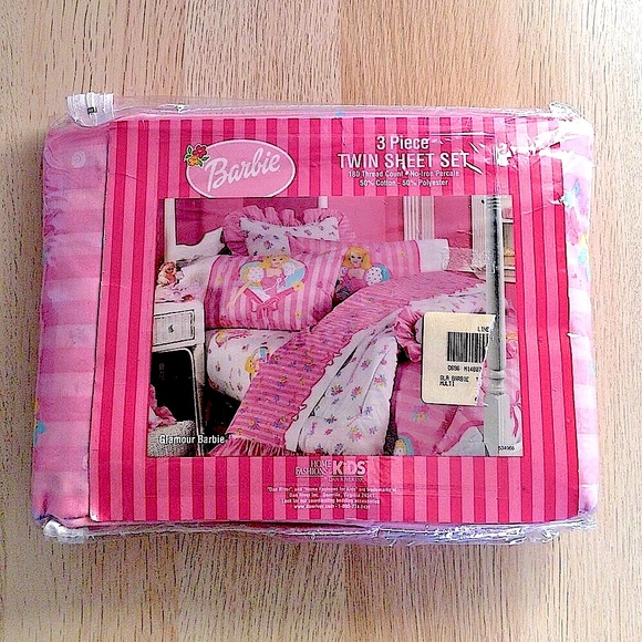 Vintage Barbie Twin Sheet And 2 Valances
